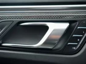 Porsche Macan 3.0 GTS thumbnail 27