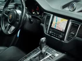 Porsche Macan 3.0 GTS thumbnail 43