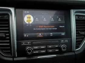 Porsche Macan 3.0 GTS thumbnail 48