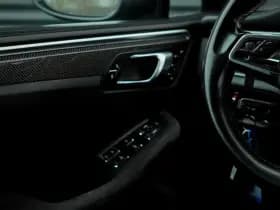 Porsche Macan 3.0 GTS thumbnail 55