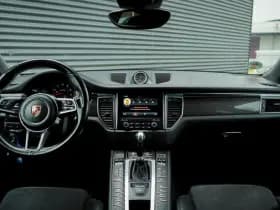Porsche Macan 3.0 GTS thumbnail 7