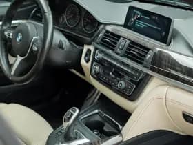 BMW 4 Serie Gran Coupé 440i xDrive Centennial High Exe thumbnail 38