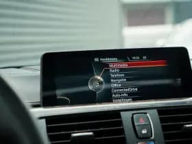 BMW 4 Serie Gran Coupé 440i xDrive Centennial High Exe thumbnail 45