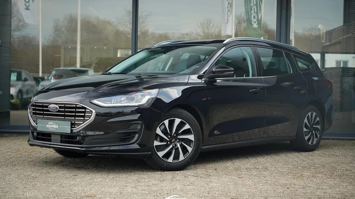 Ford FOCUS Wagon 1.0 EcoBoost Hybrid Titanium — foto 1