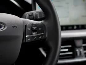 Ford FOCUS Wagon 1.0 EcoBoost Hybrid Titanium thumbnail 17