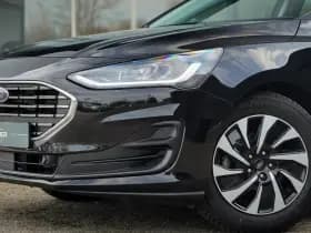 Ford FOCUS Wagon 1.0 EcoBoost Hybrid Titanium thumbnail 20