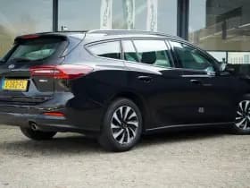 Ford FOCUS Wagon 1.0 EcoBoost Hybrid Titanium thumbnail 4