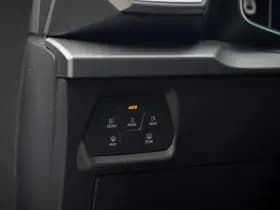 SEAT Leon Sportstourer 1.5 eTSI FR thumbnail 22