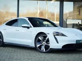 Porsche Taycan Performance 84 kWh thumbnail 12