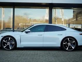 Porsche Taycan Performance 84 kWh thumbnail 3