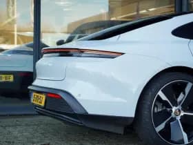 Porsche Taycan Performance 84 kWh thumbnail 40