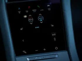 Porsche Taycan Performance 84 kWh thumbnail 44