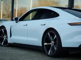 Porsche Taycan Performance 84 kWh thumbnail 54