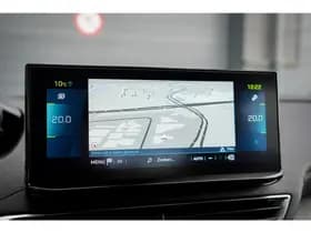 Peugeot 3008 1.6 HYbrid4 300 GT thumbnail 27