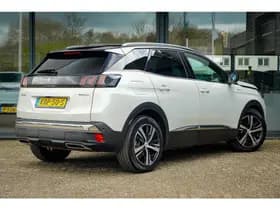 Peugeot 3008 1.6 HYbrid4 300 GT thumbnail 4
