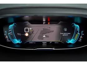 Peugeot 3008 1.6 HYbrid4 300 GT thumbnail 5