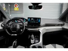 Peugeot 3008 1.6 HYbrid4 300 GT thumbnail 7