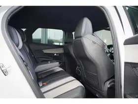 Peugeot 3008 1.6 HYbrid4 300 GT thumbnail 8