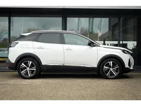 Peugeot 3008 1.6 HYbrid4 300 GT thumbnail 13