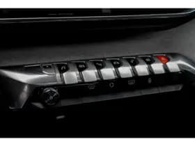 Peugeot 3008 1.6 HYbrid4 300 GT thumbnail 42