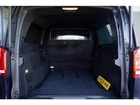 Mercedes-Benz V-Klasse 250d Extra Lang DC Avantgarde Edition thumbnail 9