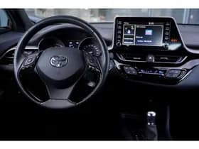 Toyota C-HR thumbnail 42