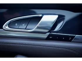 Porsche Panamera 3.0 4S thumbnail 37