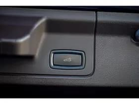 Porsche Panamera 3.0 4S thumbnail 46