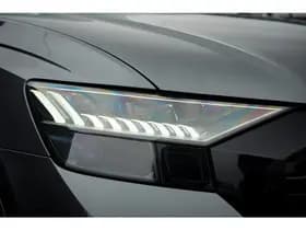 Audi RSQ8 thumbnail 10