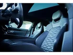 Audi e-tron GT thumbnail 2