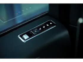 Land Rover Range Rover thumbnail 40