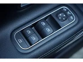 Mercedes-Benz CLA-Klasse thumbnail 15