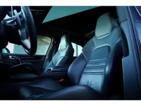 Porsche Cayenne thumbnail 2