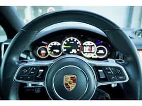 Porsche Cayenne thumbnail 17