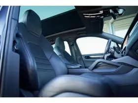 Porsche Cayenne thumbnail 18