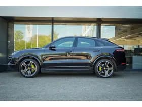 Porsche Cayenne thumbnail 3