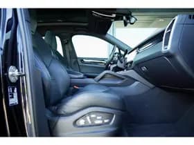 Porsche Cayenne thumbnail 33