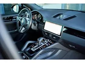 Porsche Cayenne thumbnail 34