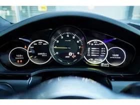 Porsche Cayenne thumbnail 5