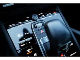 Porsche Cayenne thumbnail 46