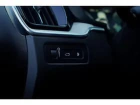 Volvo XC60 thumbnail 24