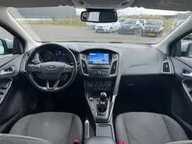 Ford Focus thumbnail 2