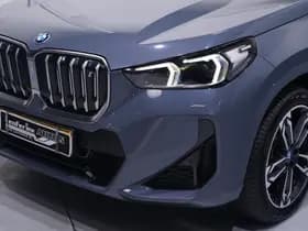 BMW iX1 thumbnail 113