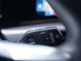 BMW iX1 thumbnail 23