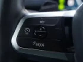 BMW iX1 thumbnail 74