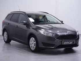 Ford Focus thumbnail 3