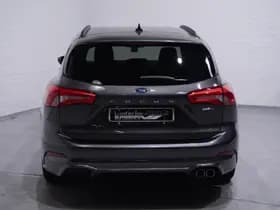 Ford Focus thumbnail 9