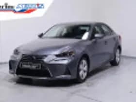 Lexus IS thumbnail 47