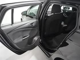 Opel Astra thumbnail 11