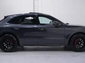 Porsche Macan thumbnail 153